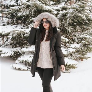 Meet your Posher, Aliya